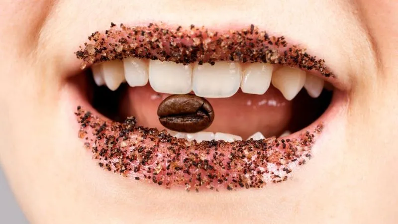 Benefits of Coffee Lip Scrub